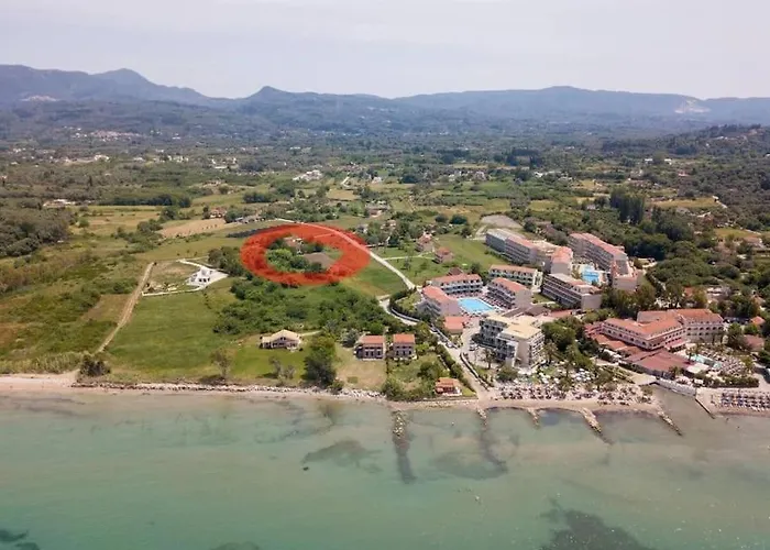 Dionysias House Semesterbostad *