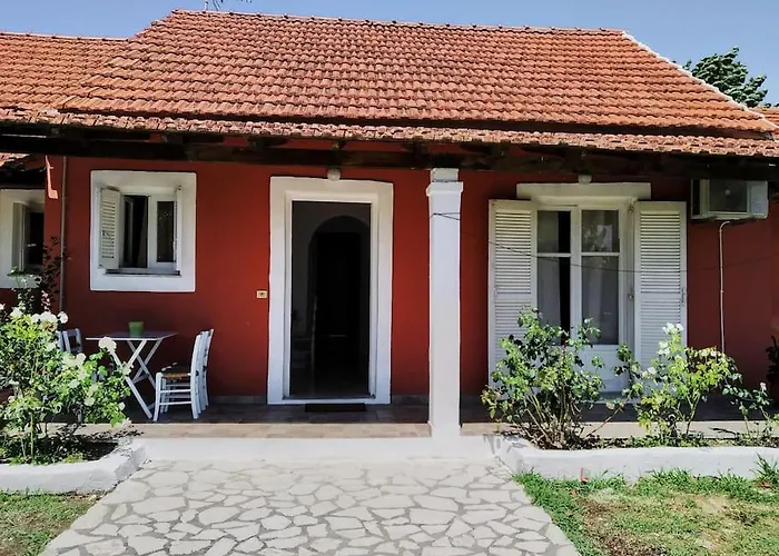 Semesterbostad Dionysias House