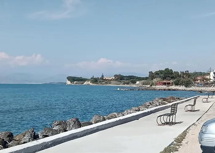 Dionysias House Semesterbostad *